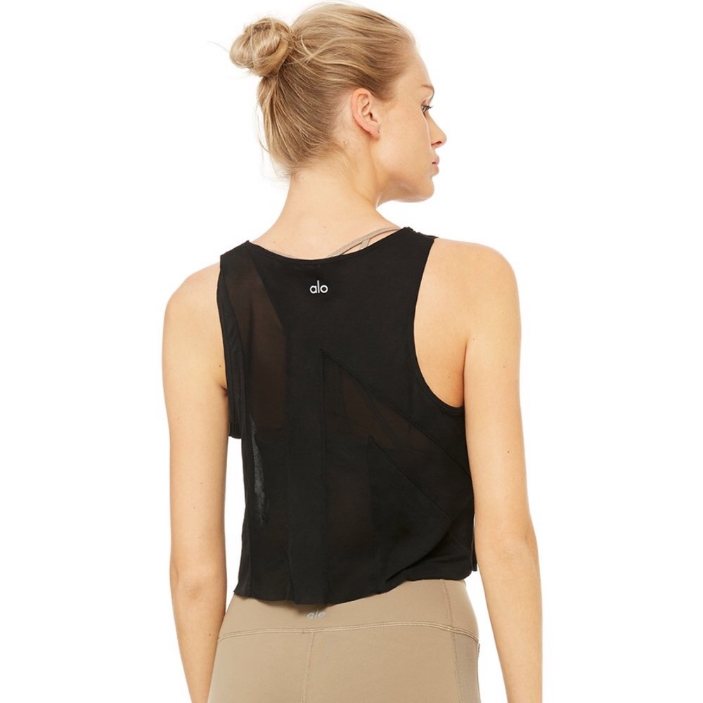 ALO Yoga Present Tank - Picture 2 of 8